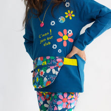 Load image into Gallery viewer, Color Hikers Blue Pouch Jersey Tee &amp; Flower Leggings Set
